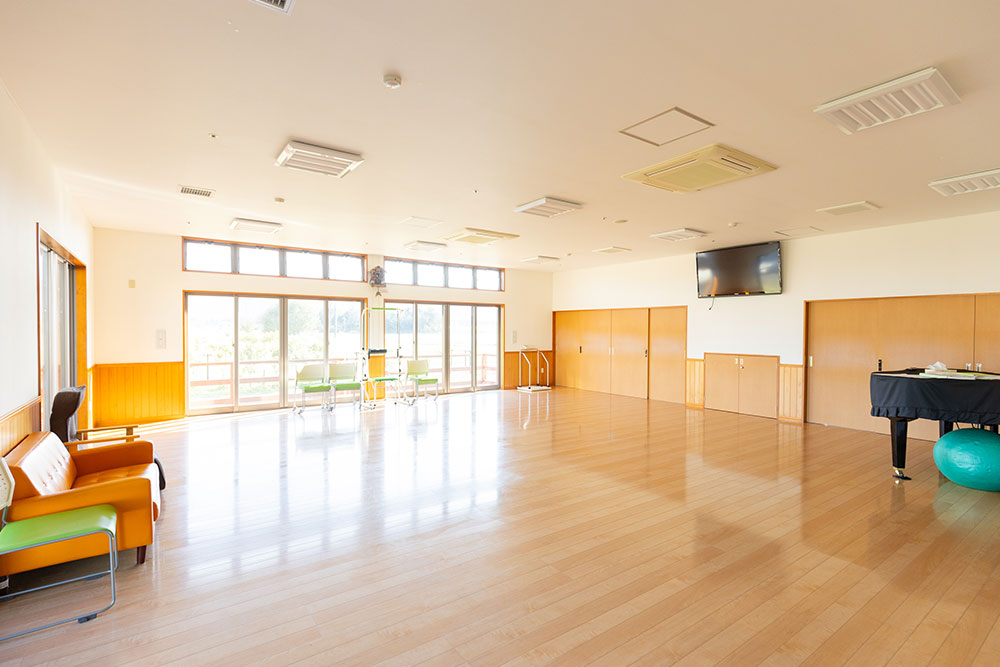 館内