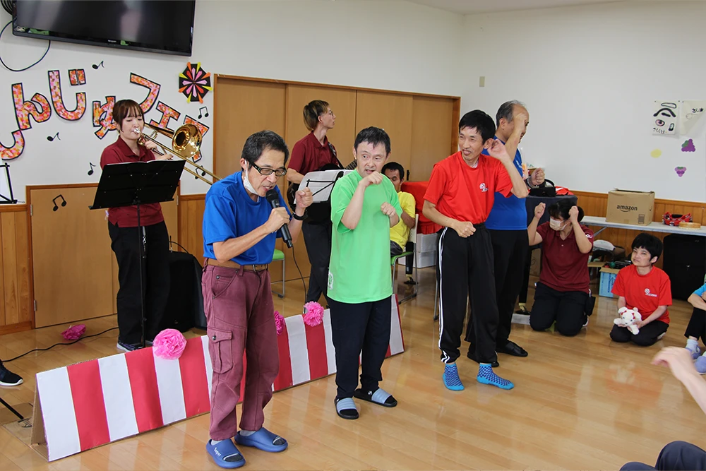 「生きがい」「自己表現」 を重視